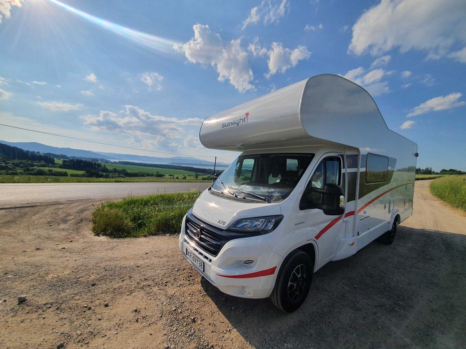 Wynajem kampera, kamper na wakacje Ducato Sunlight Capron A70 2021r