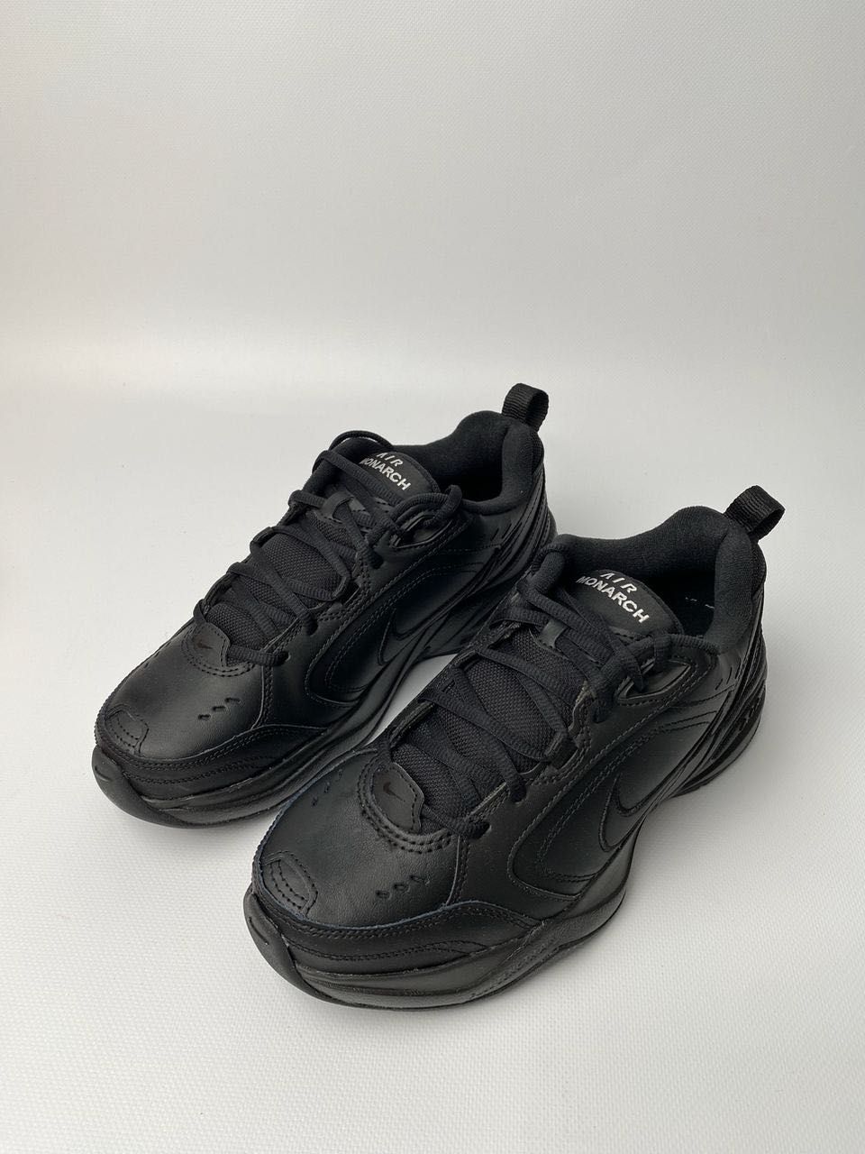 Кросівки чоловічі Nike Air Monarch Iv