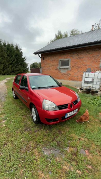 Samochód Renault Clio