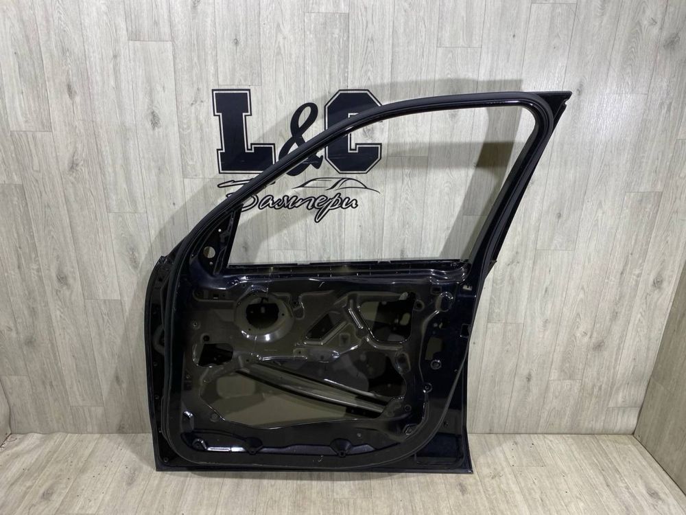 Дверь передняя правая BMW X5 F15 ( 2013 2014 2015 2016 2017 2018 г. )