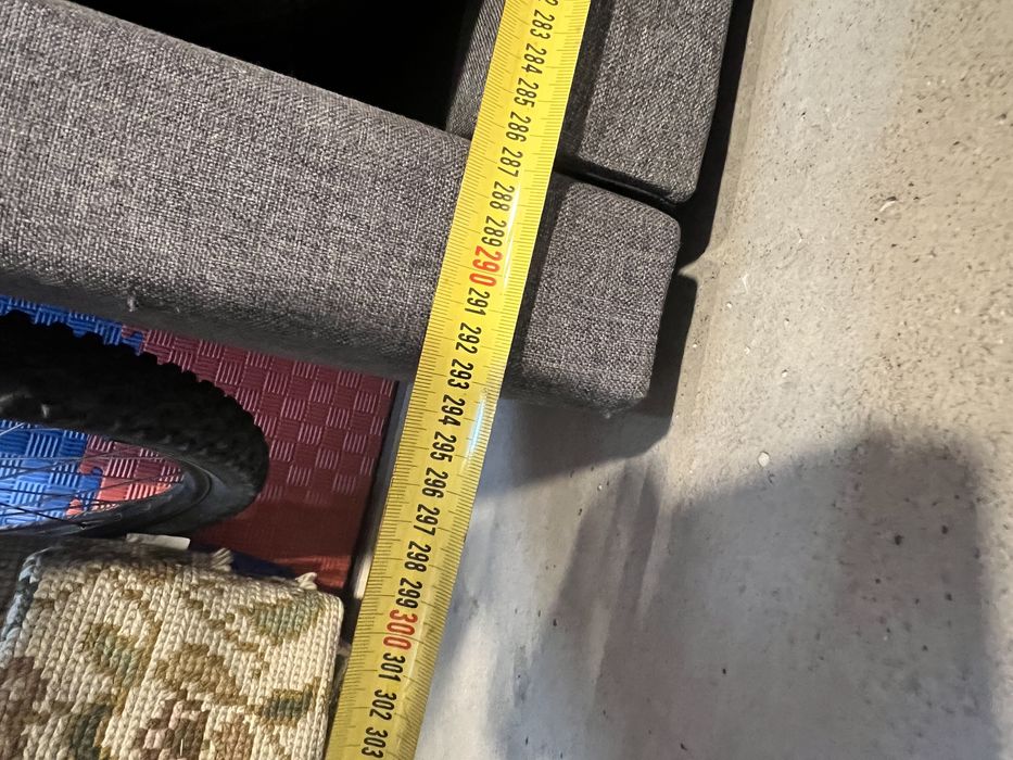 Sofa com dois chaise longue e arrumos