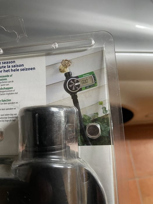 Programador rega novo