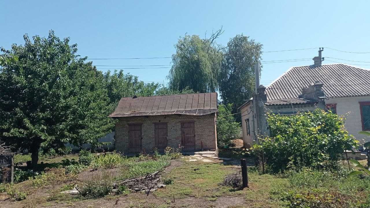 Продам дом в г. Синельниково 2