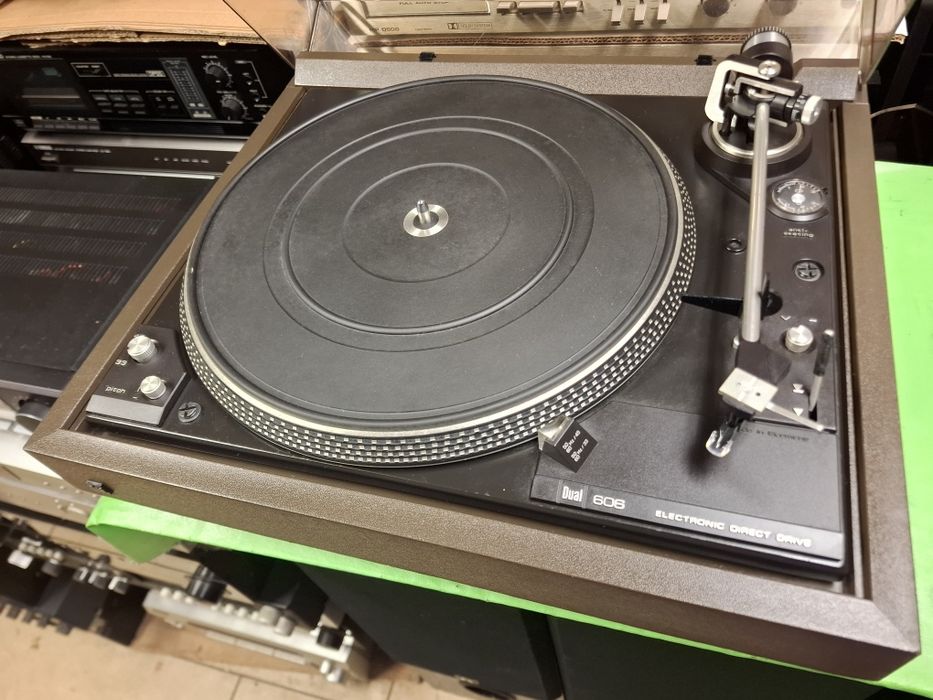 Gramofon Dual CS- 606