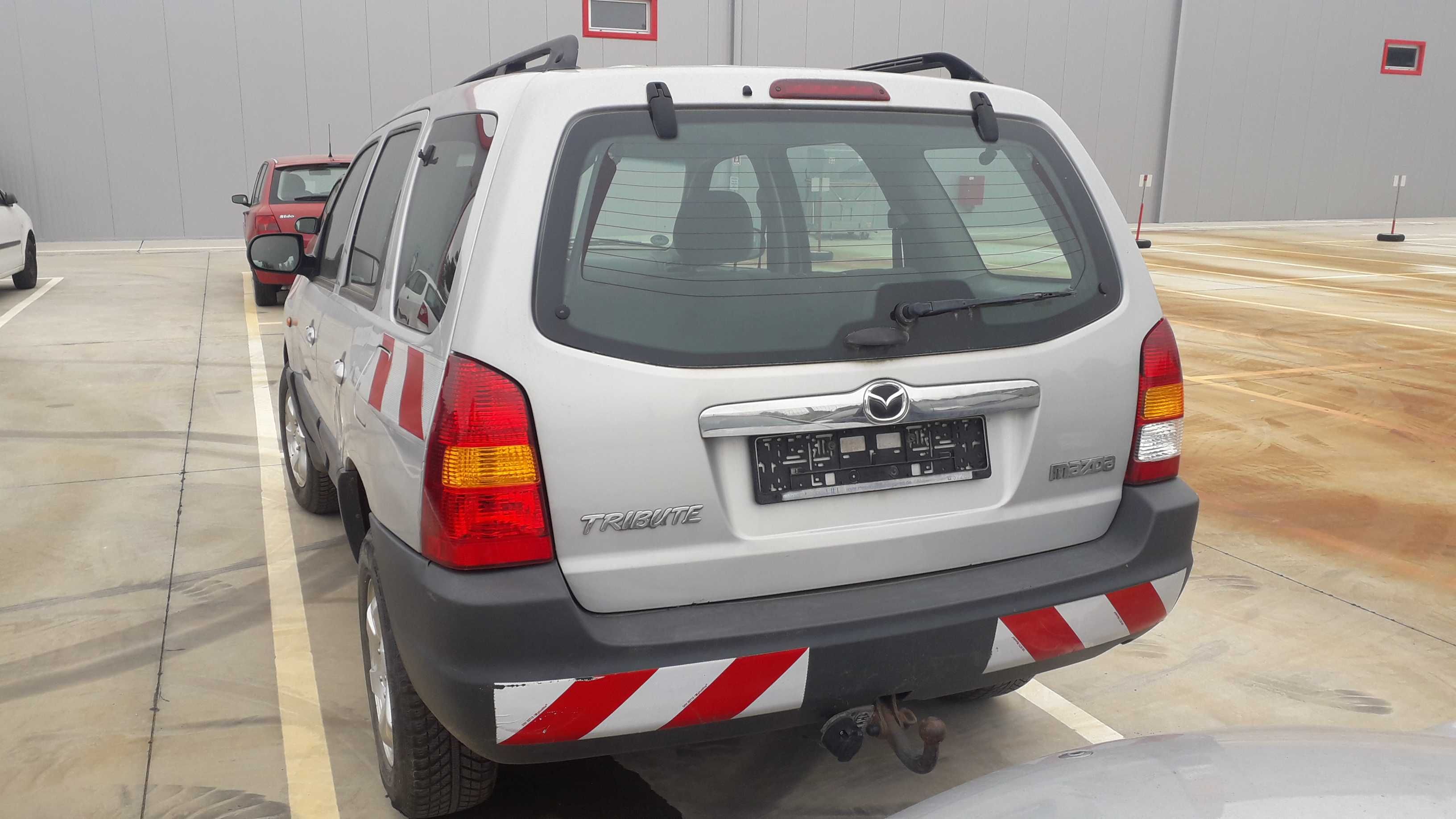 Temos para peças Mazda Tribute Gasolina