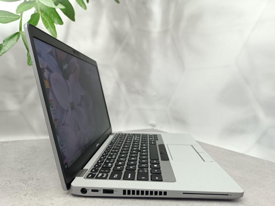Ноутбук Dell Latitude 5410/i5-10210U/16GB/512 GB/14" Full HD IPS