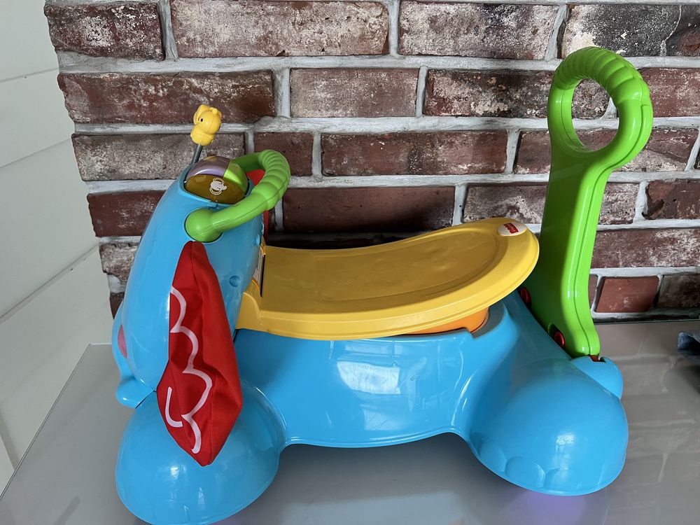 Chodzik jeździk firmy Fisher Price