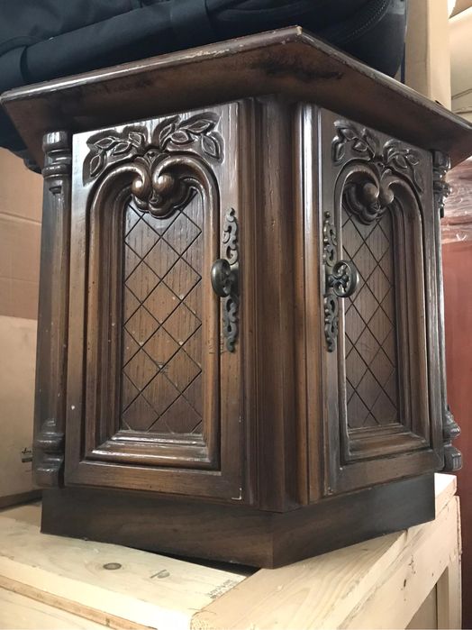 Mesa com bar incluido