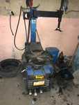 Maquina montar pneus