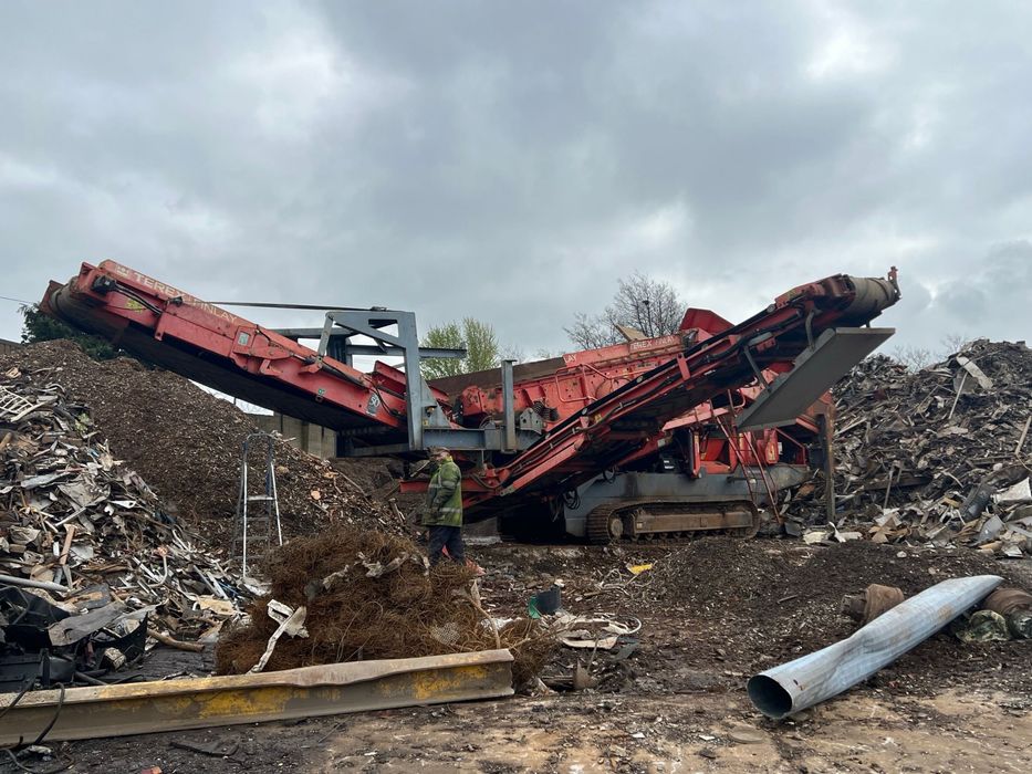 Przesiewacz finlay 883 sandvik qe 341 Warrior 1800