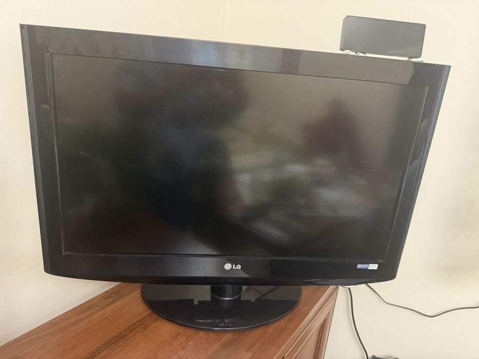Telewizor 32 lg 32lh2000 dekoder w zestawie