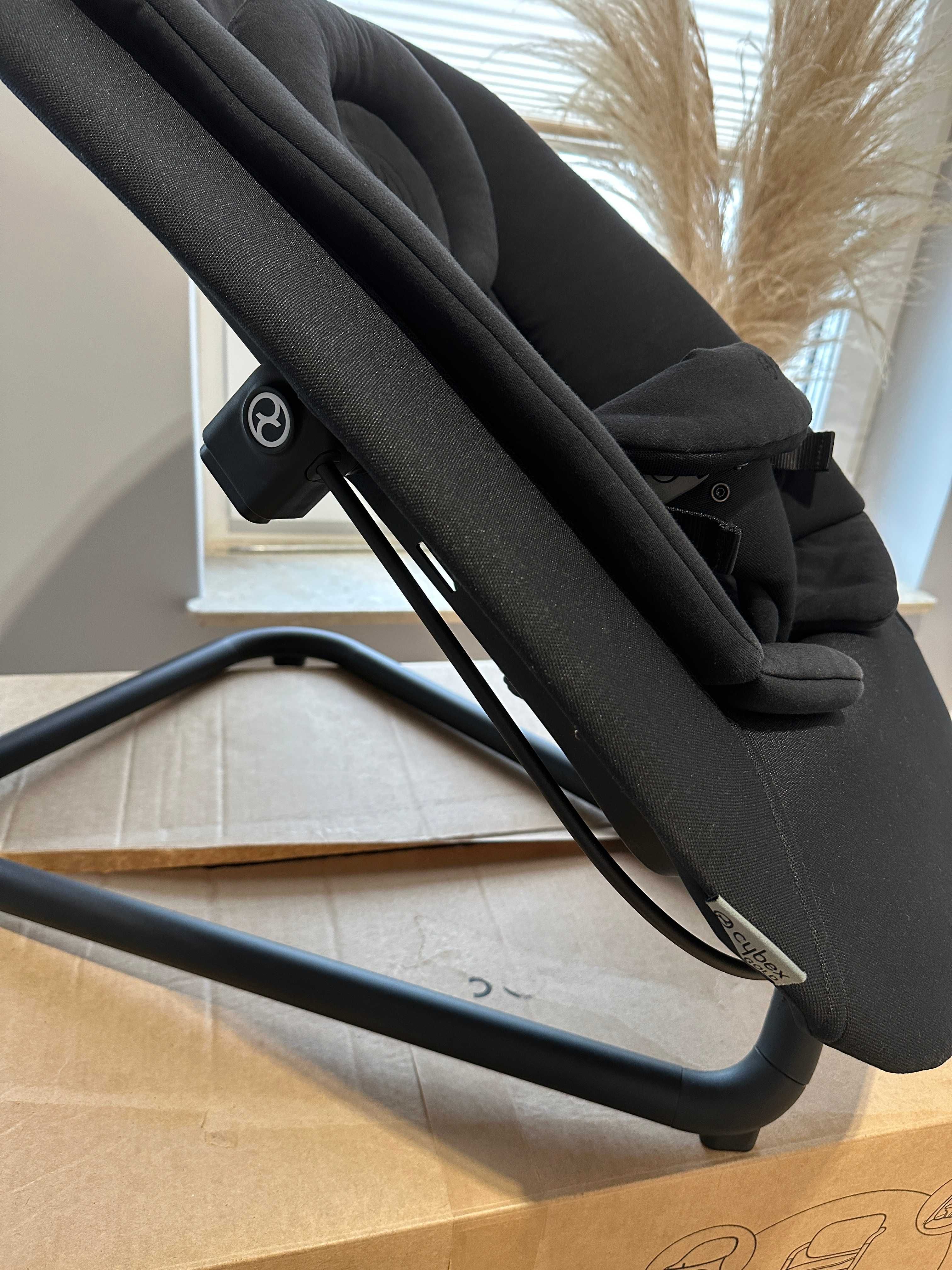 Leżaczek Cybex Lemo Bouncer czarny