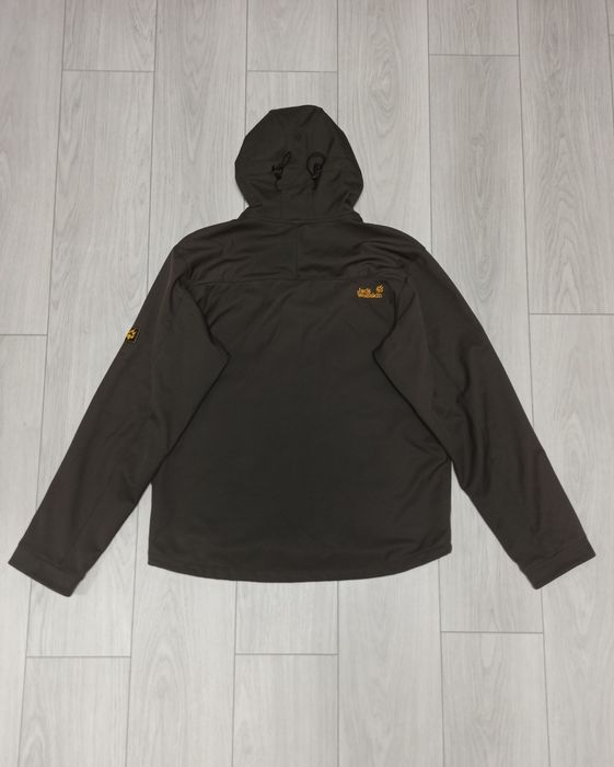 Продам куртку-вітровку Jack Wolfskin