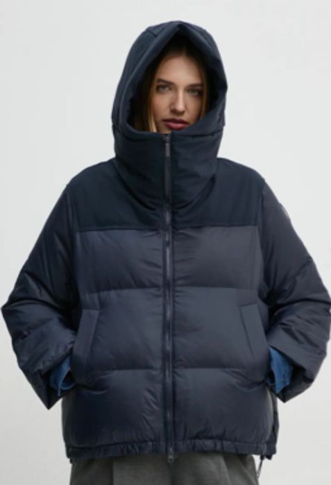 Пуховик bomboogie Италия