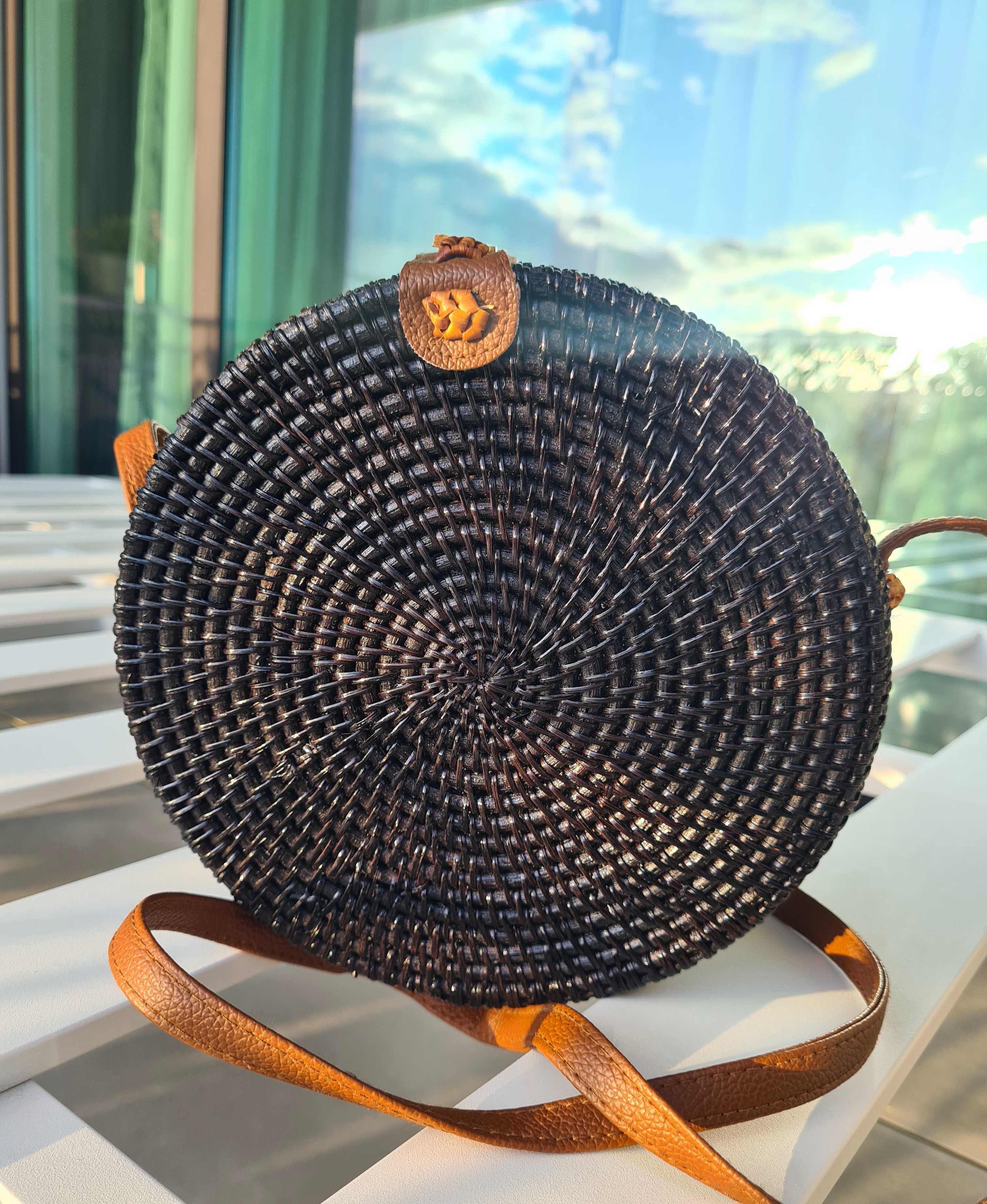 Bolsa Carteira Palhinha entrelaçada Preta redonda Mala Moda verão