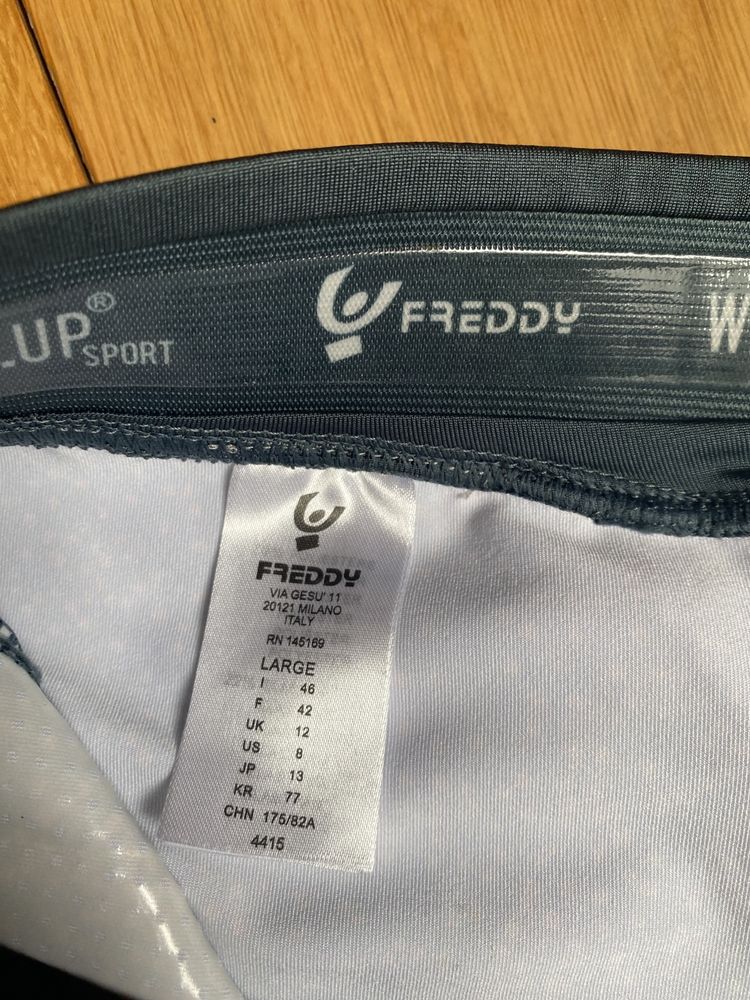 Damskie legginsy spodenki getry Freddy WR UP roz. L