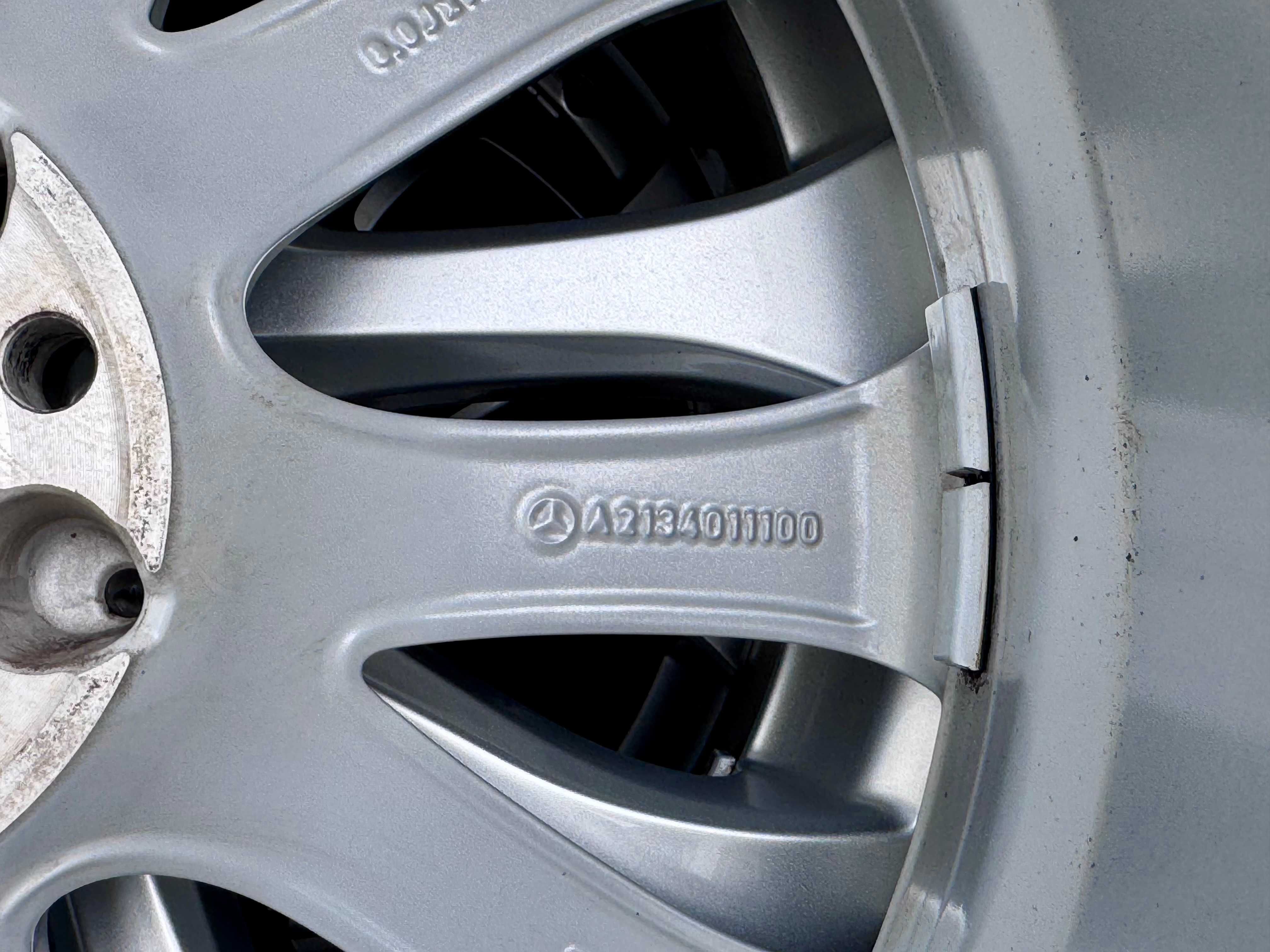 Alufelgi Mercedes E Klasa W213 S213 C238 Oryginalne Zimowe 18 Czujniki