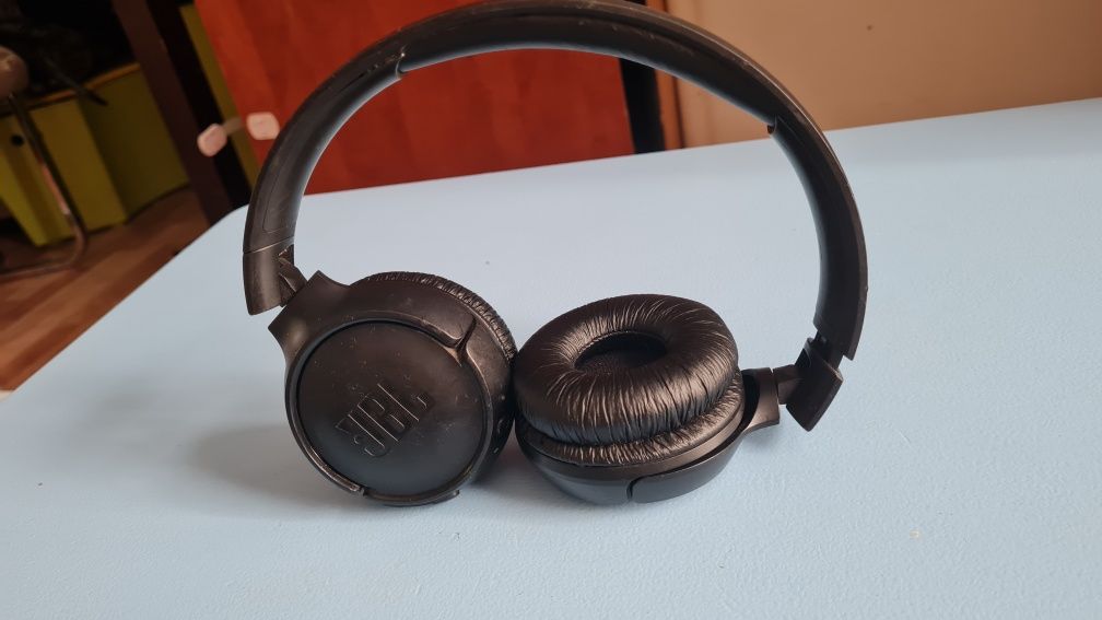 Jbl Słuchawki bezprzewodowe nauszne JBL Tune 520BT