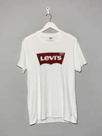 Білосніжна футболка Levi’s з логотипом на грудях
