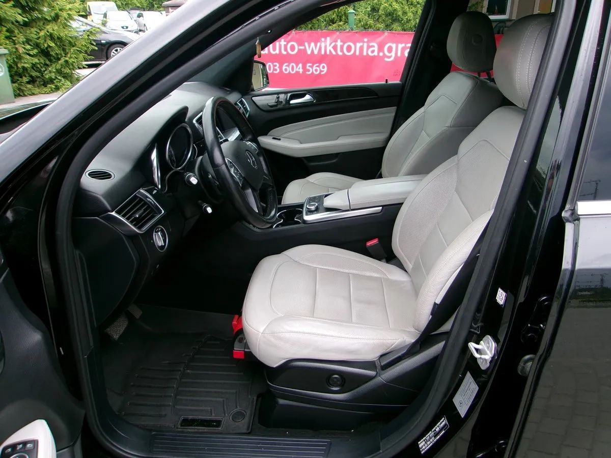 Mercedes-Benz ML Salon Polska + AMG