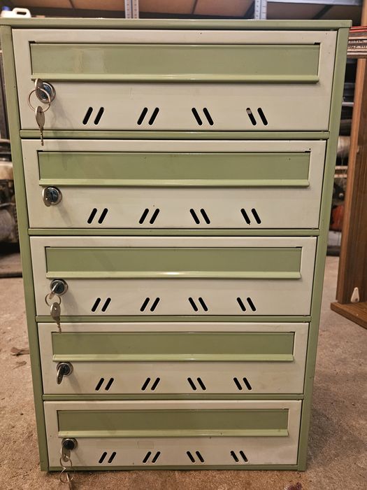 Skrzynka na listy na 5 mieszkań