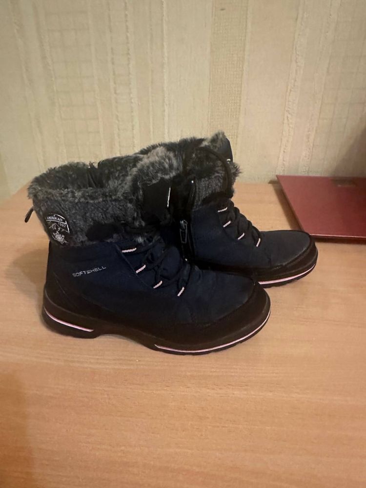Зимові ботинки