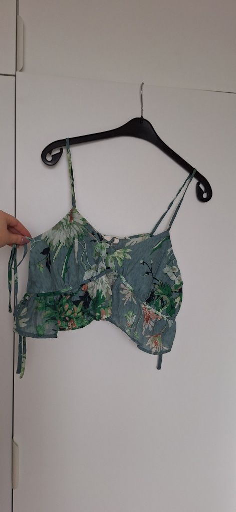 Crop top z wiązaniem po bokach nieregulowane ramiączka H&M rozm. S
