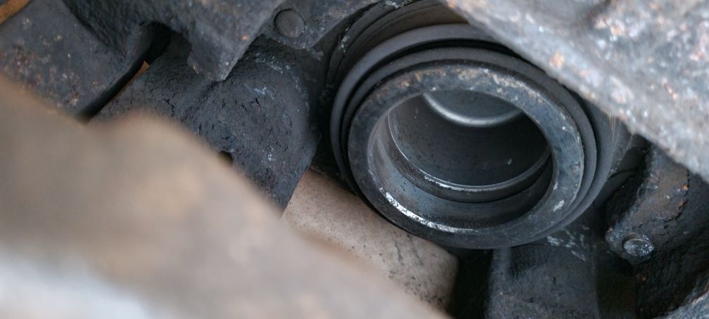 Swap S4 A4 B6 S3 A3 8P 345mm GOLF V VI GTI r32 zaciski + jarzma