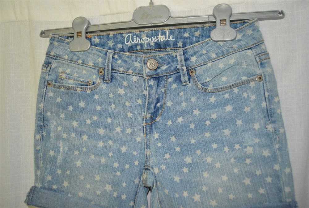 szorty jeansowe w gwiazdki Aeropostale 32 XXS 34 XS krótkie podwinięte