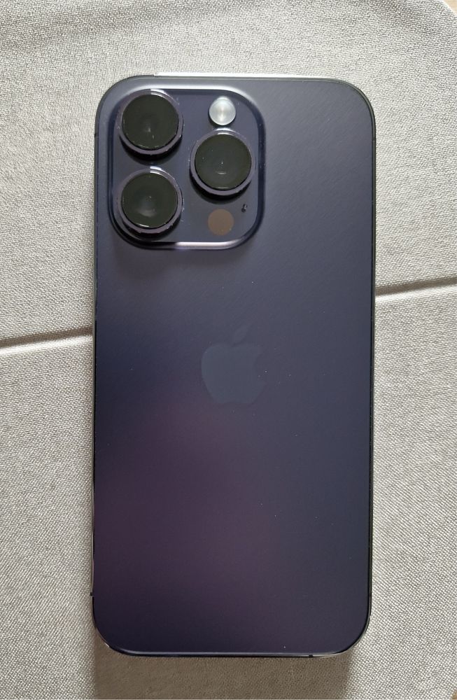 Iphone 14 pro / 256gb / Głęboka purpura / Stan BDB