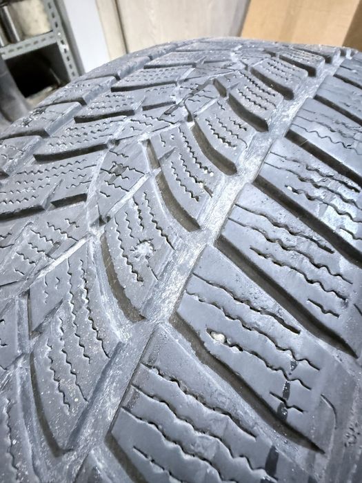 Opony zimowe 215/60/r17 4szt.