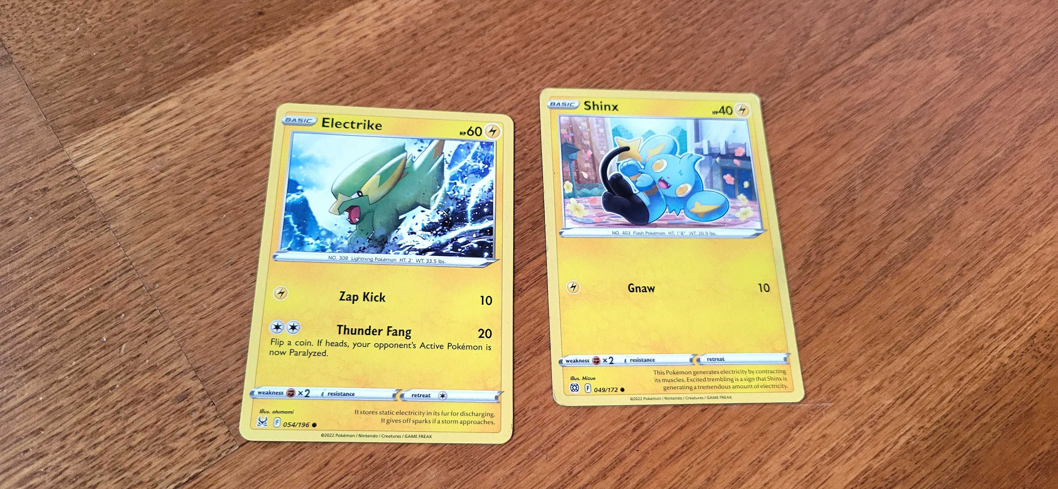 Karty Pokemon dla fanów Pikachu