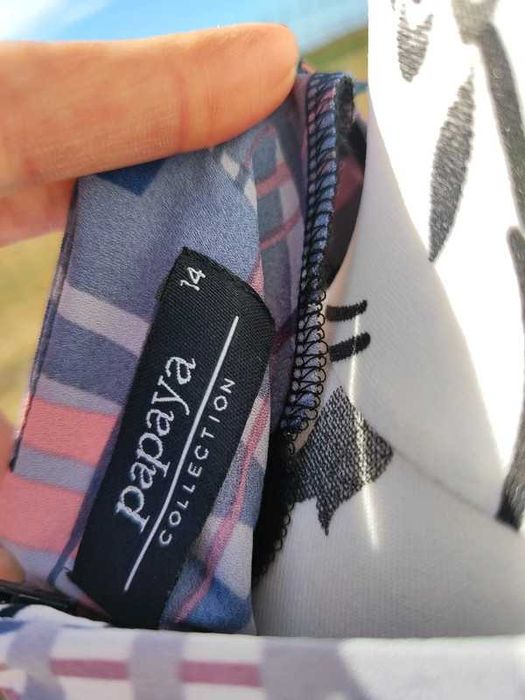 Wyprzedaż sukienka Papaya XL 42 wzorki odcięcie rękawek czarna fiolet