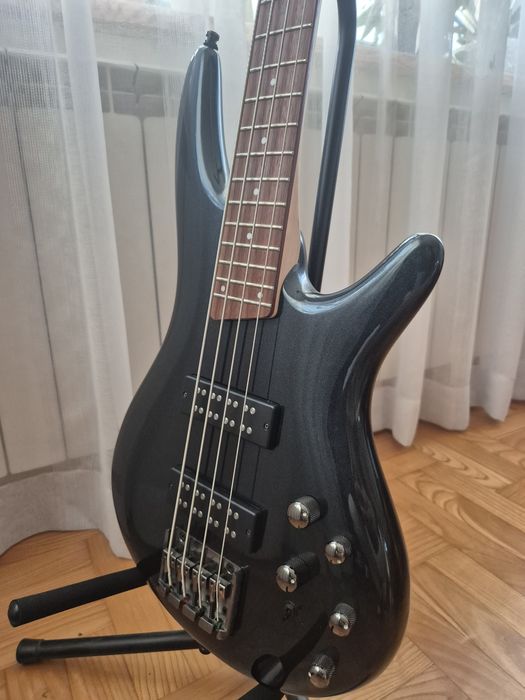 Gitara basowa Ibanez SR300E-IPT