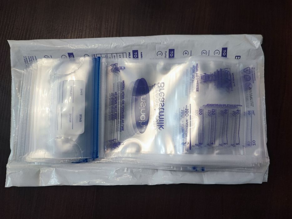 Laktator Podwójny Philips Avent + Butelki + Woreczki + Torba