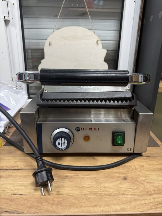 Продам прижимной  гриль .