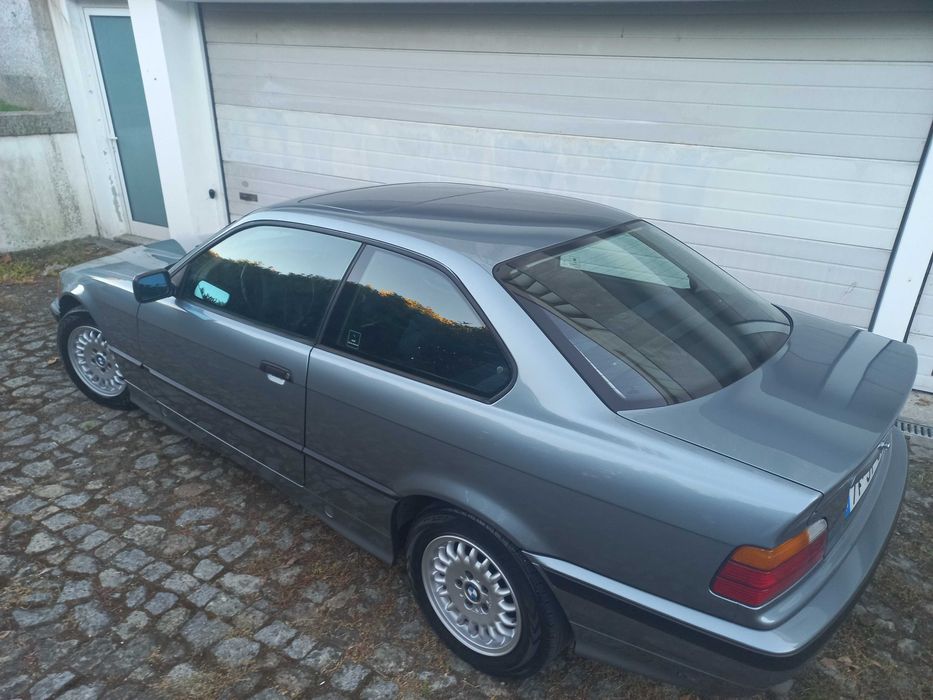 BMW E36 316 I em excelente estado