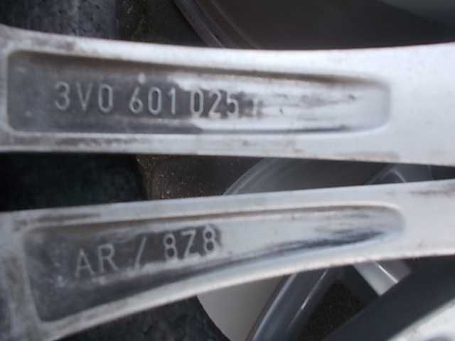 Felgi Aluminiowe SKODA SUPERB III 3 SEAT AUDI VW 8Jx19H2 5x112 ET44