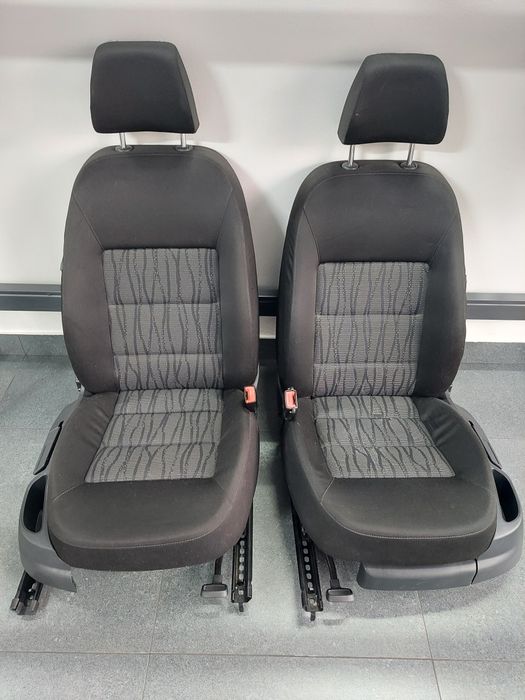 Автосидіння Шкода Салон Сідушки Сидіння Шкода Октавія А5