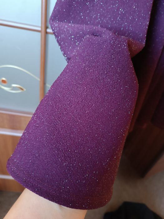 Дуже гарна святкова сукня