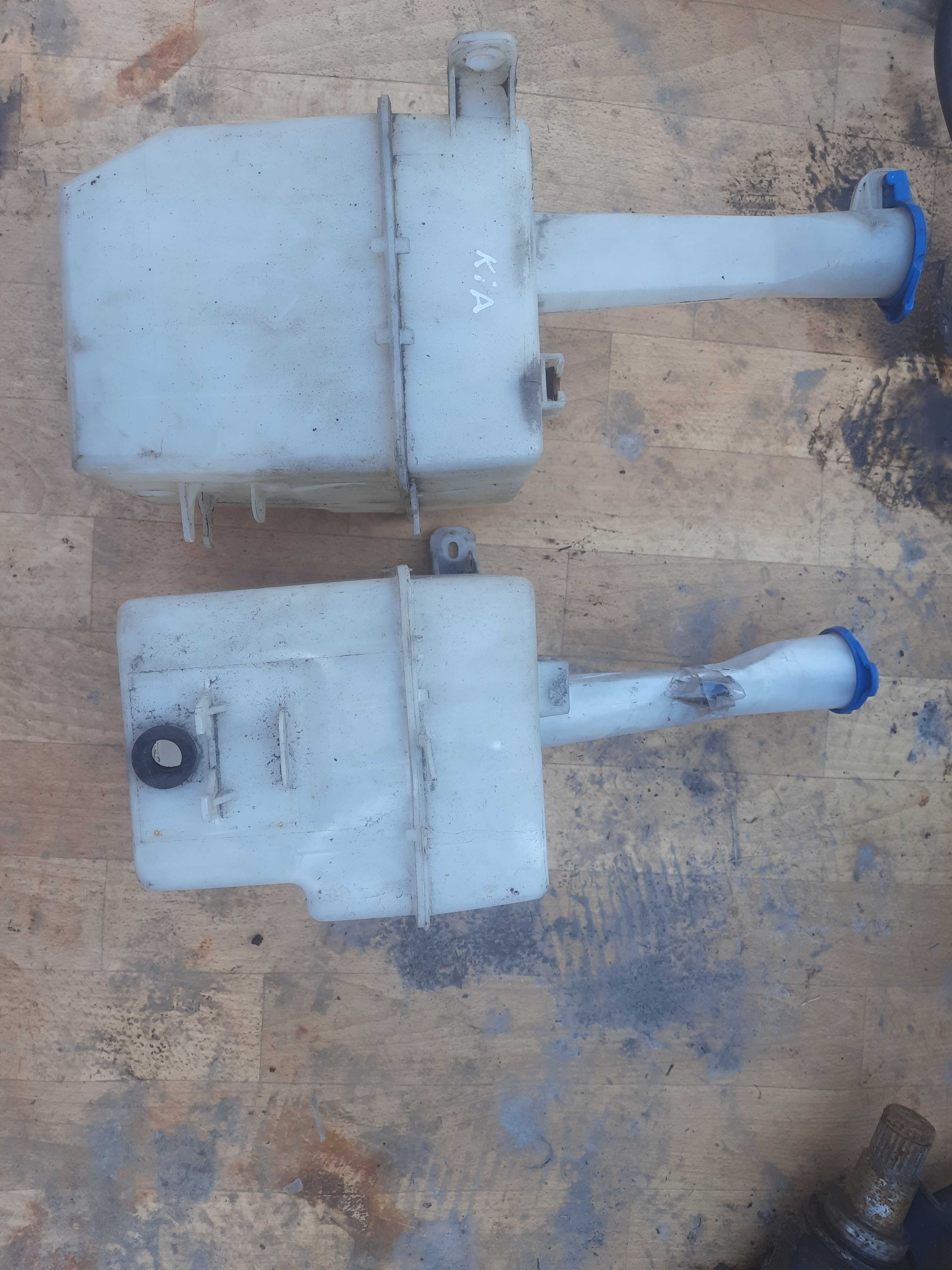 Бачок омивача Кіа церато cerato Ceed Accent 98610-2F010