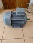 Silnik elektryczny 4kW 2900 obr. Tamel SF112 oś 28mm