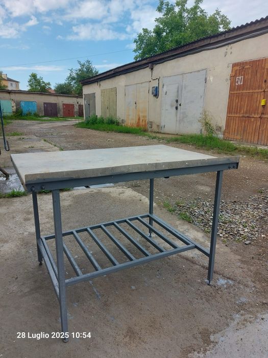 Стіл металевий алюміній вживаний