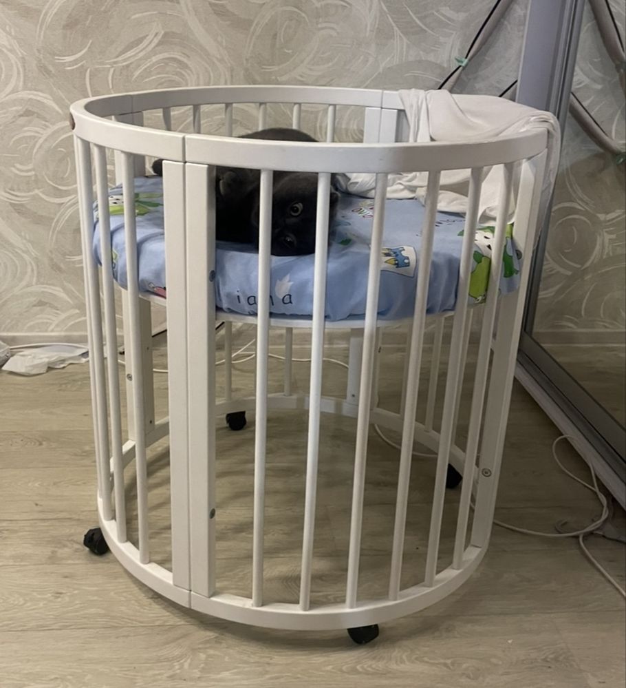 Продам дитячу кроватку Royal sleep