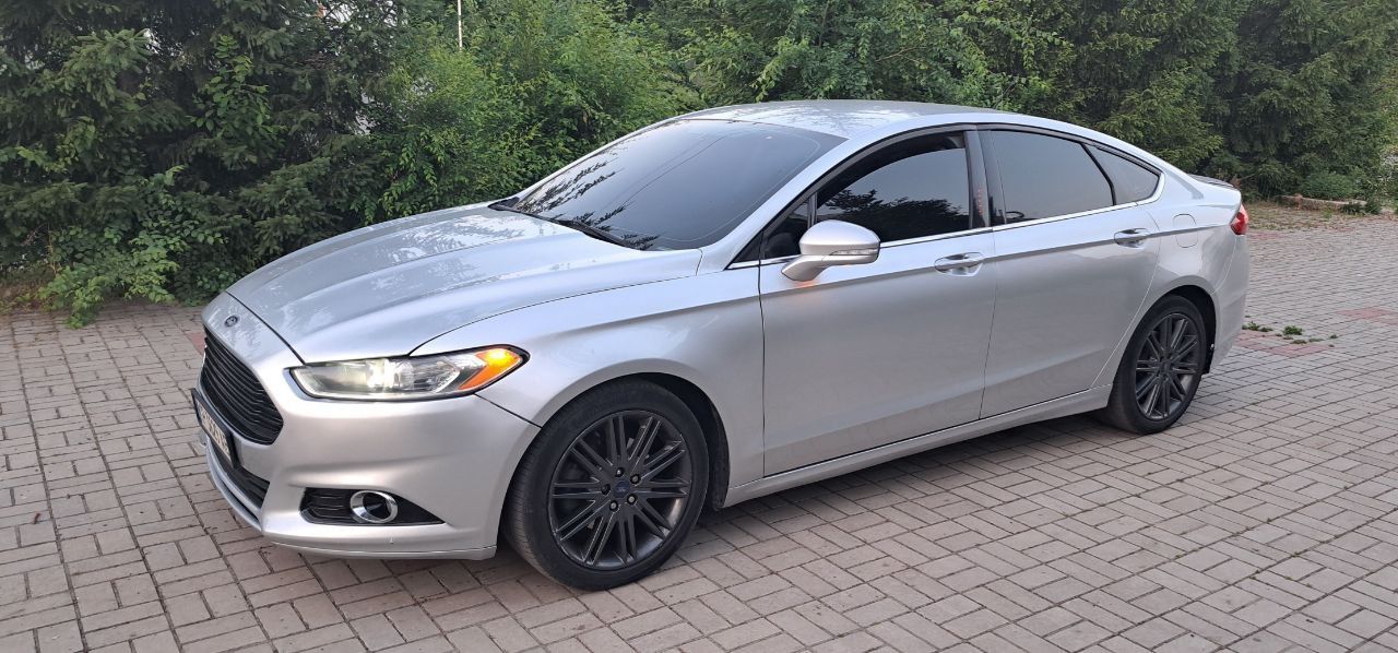 Продам    Ford Fusion SE
