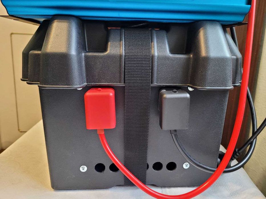 Зарядна станція синус 1500 Вт LiFePO4 (ДБЖ, UPS, інвертор+батарея)