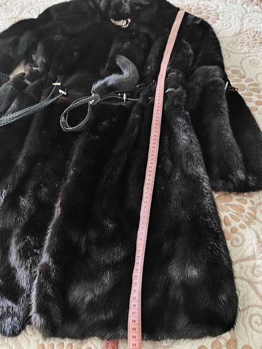 Casaco de pele de vison preto chique S-M