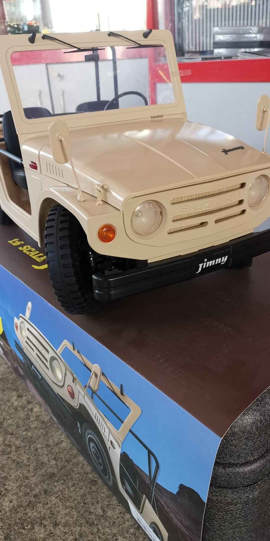 RC троффи 1/6 fms Jimny на радиоуправлении