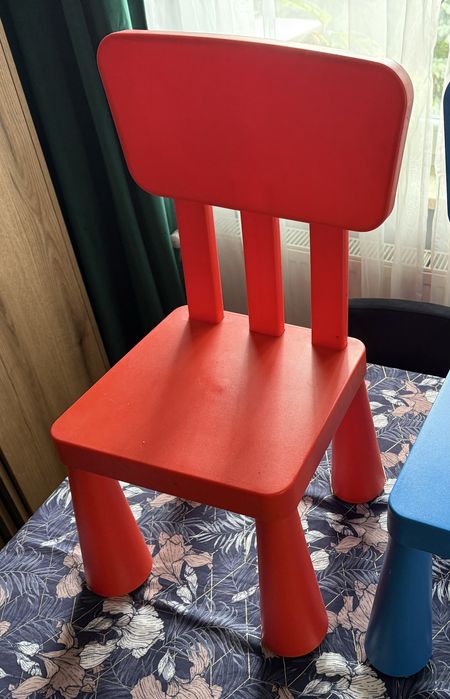 Krzesełko mamut ikea 1 sztuka