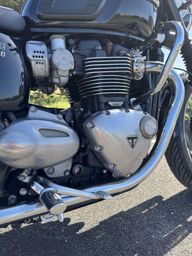 Triumph Bonneville T120